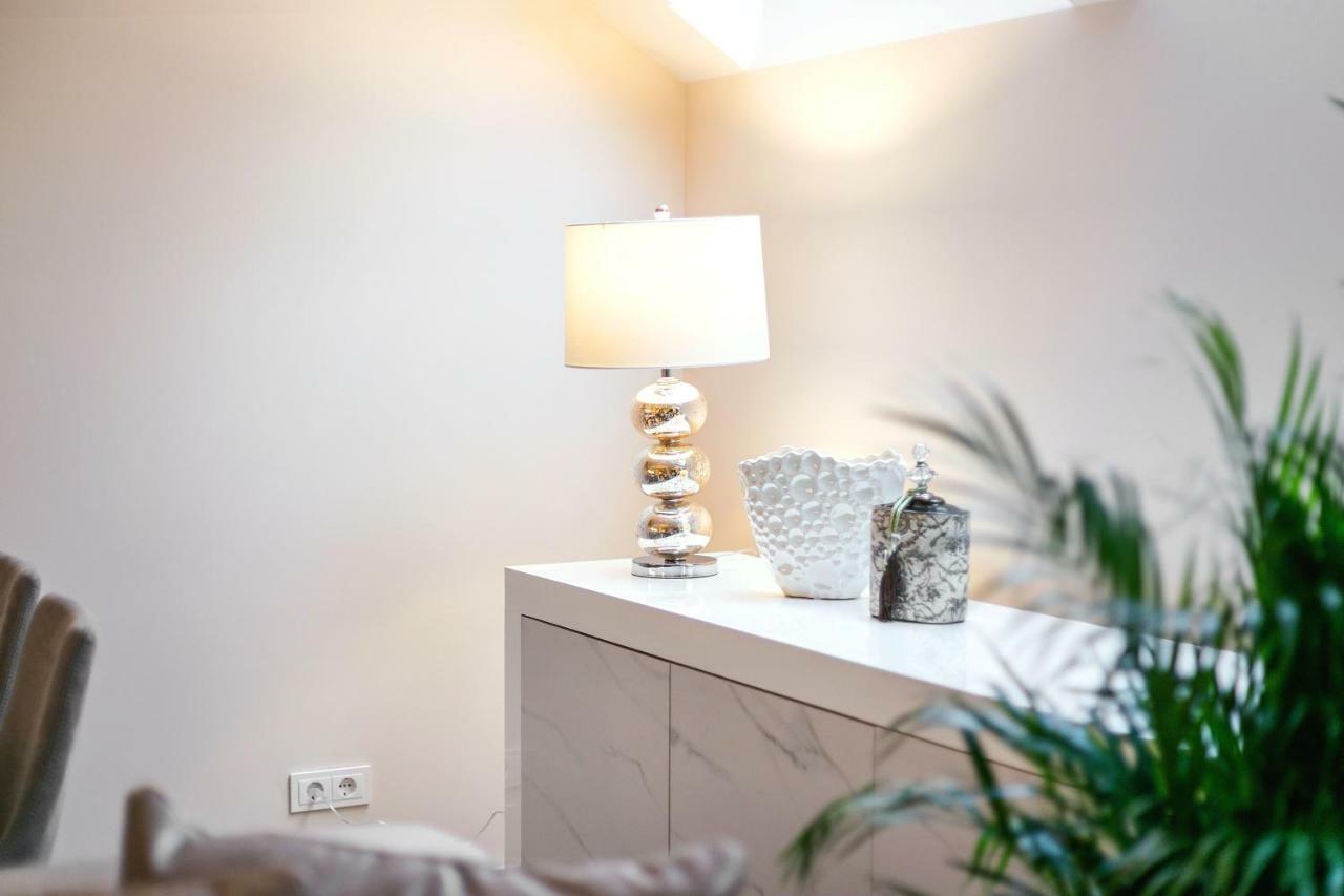 Luxury For Everyone - Hills Park Lux Apartments 1 فيلنيوس المظهر الخارجي الصورة