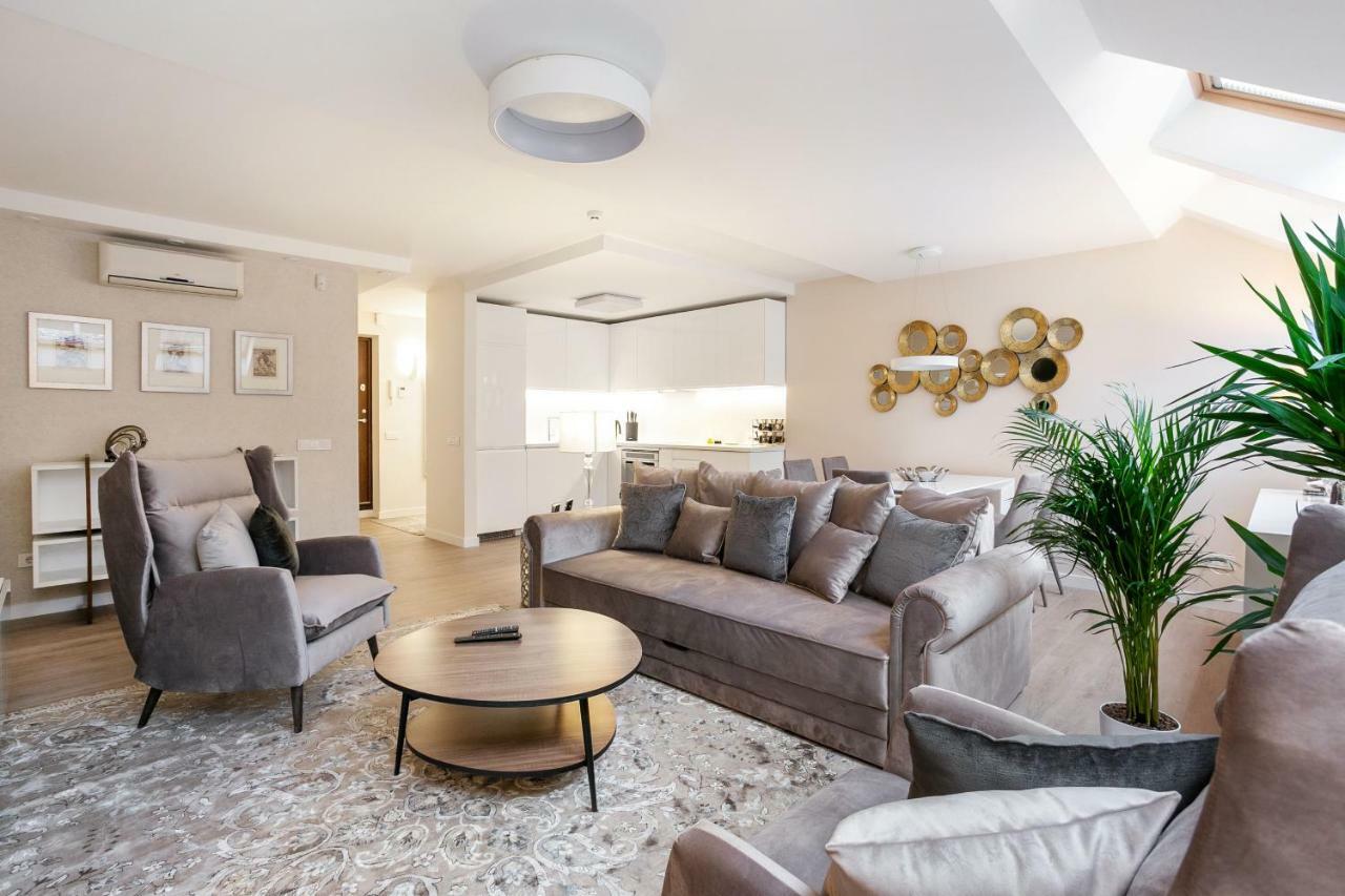 Luxury For Everyone - Hills Park Lux Apartments 1 فيلنيوس المظهر الخارجي الصورة
